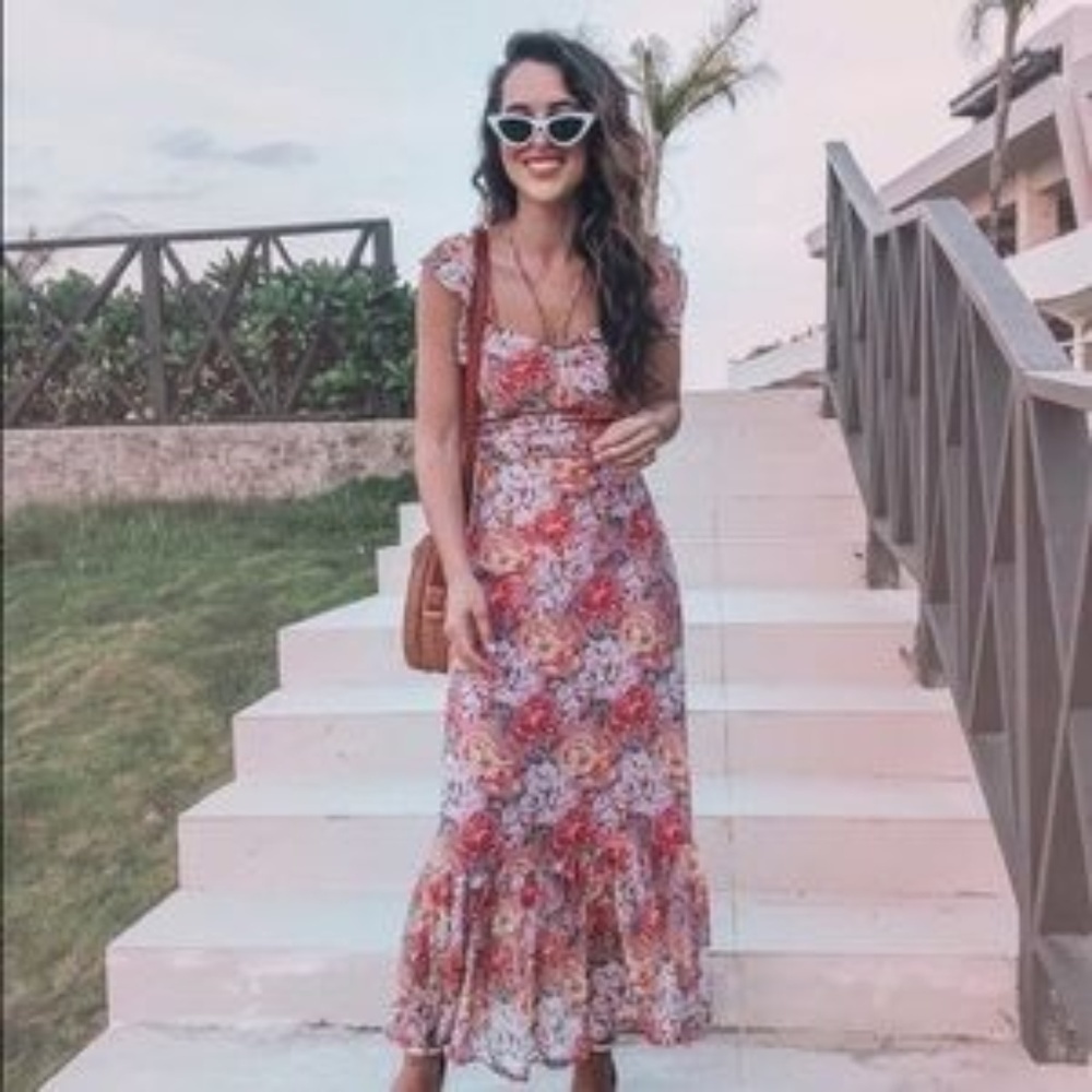 WAYF Valerie Blouson Midi Dress - Picture 5 of 8